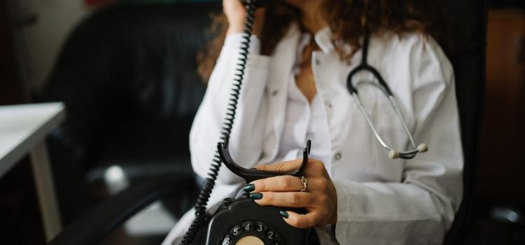 Sức khỏe tinh thần nơi công sở và cách phòng tránh kiệt sức